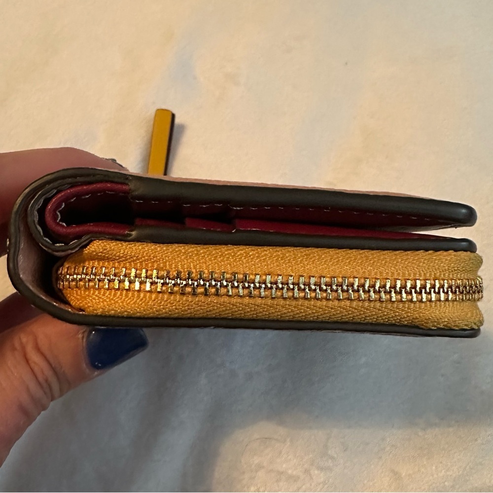 Tory Burch Perry Color Block Bifold Pebbled Leath… - image 5